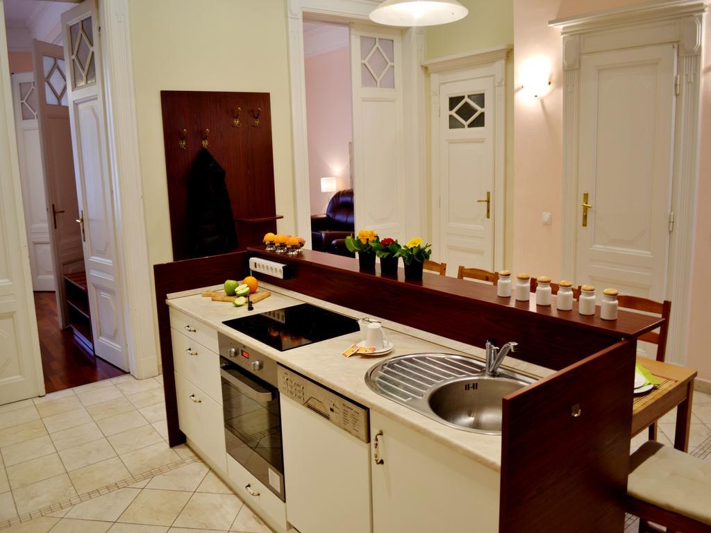 Gabriel Apartment Budapest Exterior photo